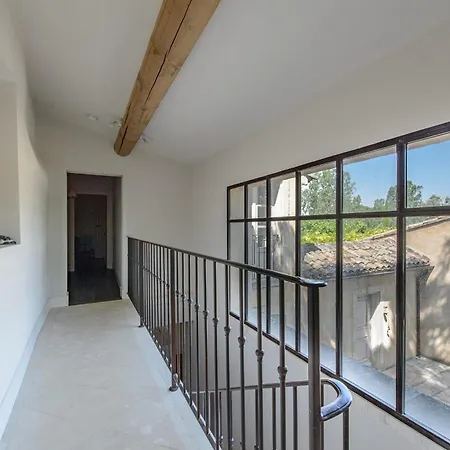 Mas Des Flaux Beautiful Authentic House With Tennis Court Oppede