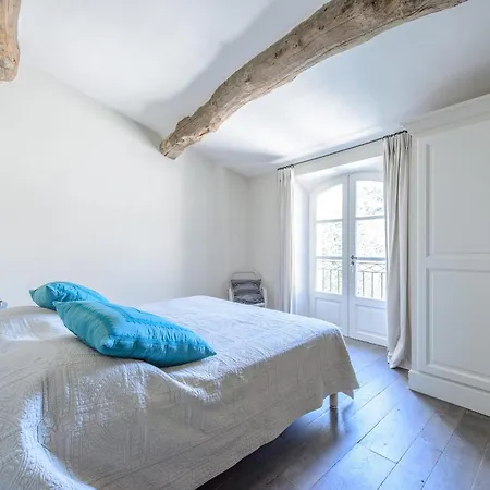 Mas Des Flaux Beautiful Authentic House With Tennis Court