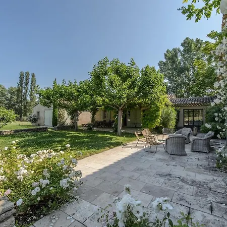 Mas Des Flaux Beautiful Authentic House With Tennis Court