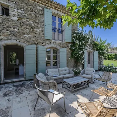 Mas Des Flaux Beautiful Authentic House With Tennis Court Holiday home *